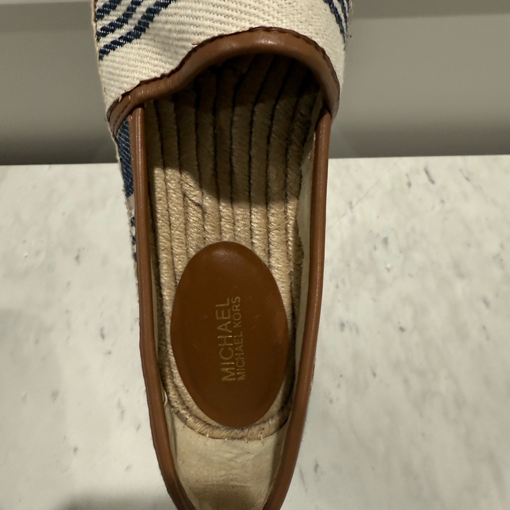 Michael Kors Blue and Cream Loafers Slip-Ons New Never Worn w/out Box - Picture 7 of 7